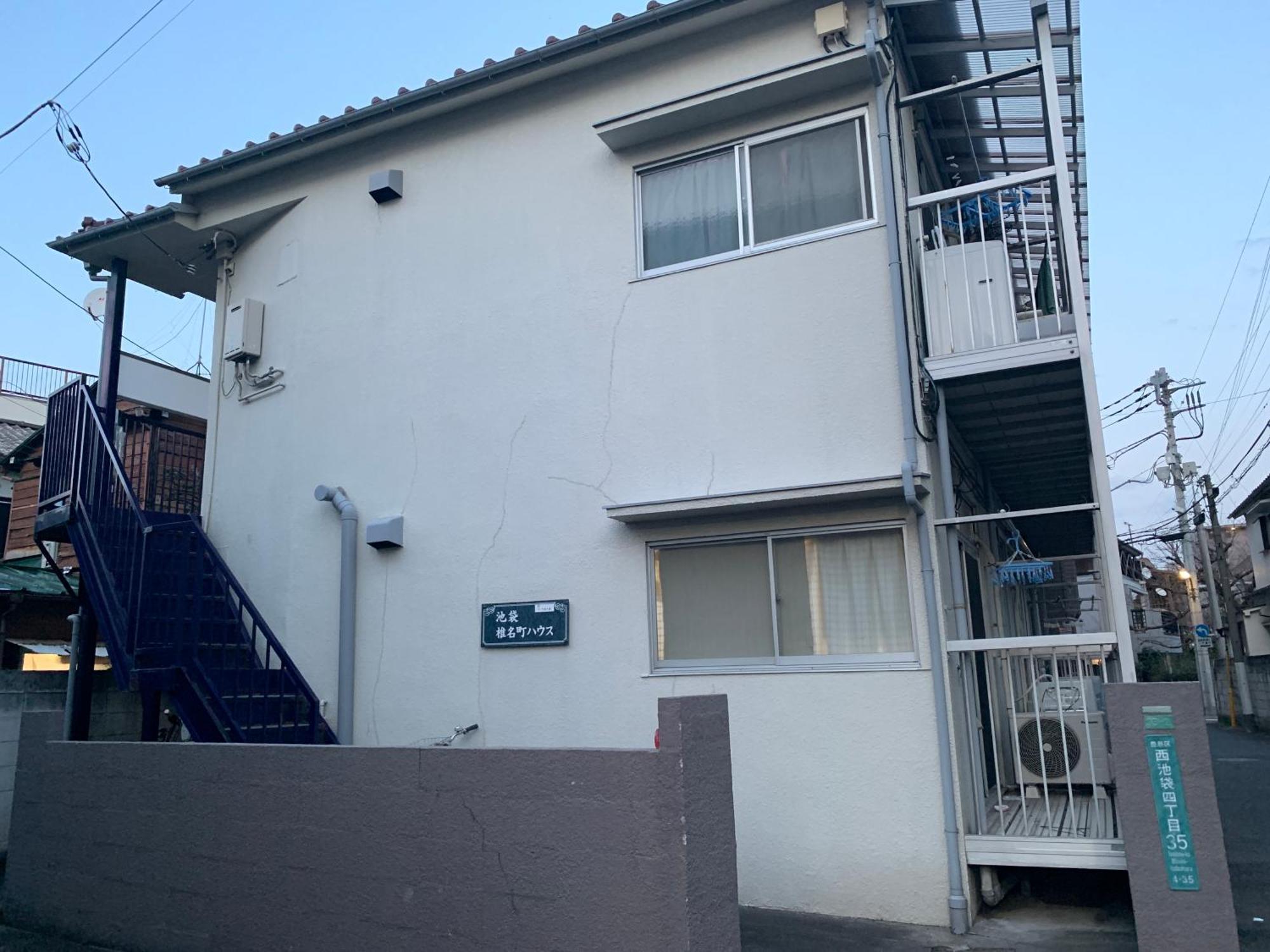 Apartment Shiinamachi House